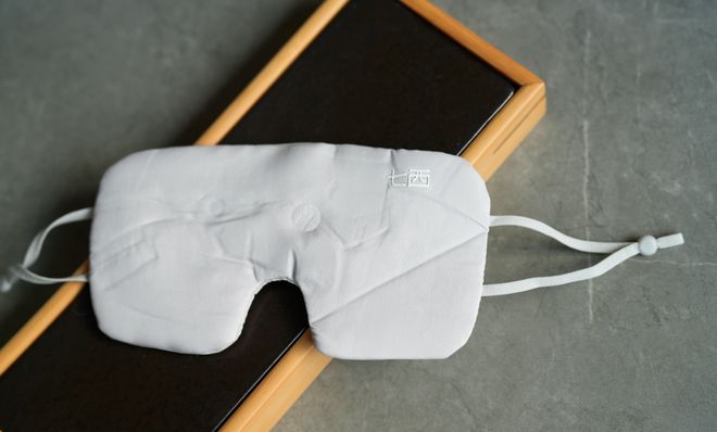 沉默。成年人的舒服都在陌生人社交里！CQ9电子app朋友圈停更、闺蜜群(图21)