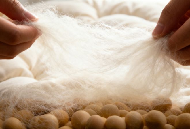 沉默。成年人的舒服都在陌生人社交里！CQ9电子app朋友圈停更、闺蜜群(图28)